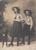 Anna Adriana van der Harst en Maria van der Harst Anna Adriana van der Harst en Maria van der Harst