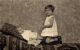 Henriette Louise van den Heuvel-Jansen en Johanna Jacoba Klok-Jansen in 1927 Henriette Louise van den Heuvel-Jansen en Johanna Jacoba Klok-Jansen in 1927