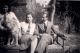 Henriette Louise van den Heuvel-Jansen, Johanna Jacoba Klok-Jansen en Leendert Dinardus Klok in 1946 Henriette Louise van den Heuvel-Jansen, Johanna Jacoba Klok-Jansen en Leendert Dinardus Klok in 1946